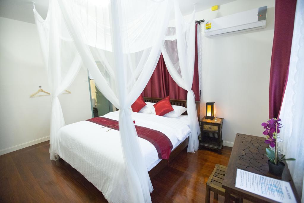 Fu House Asrama Bangkok